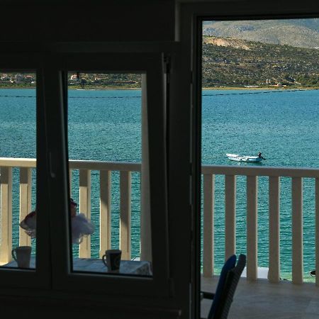 Apartmani Antonia Trogir Exterior photo