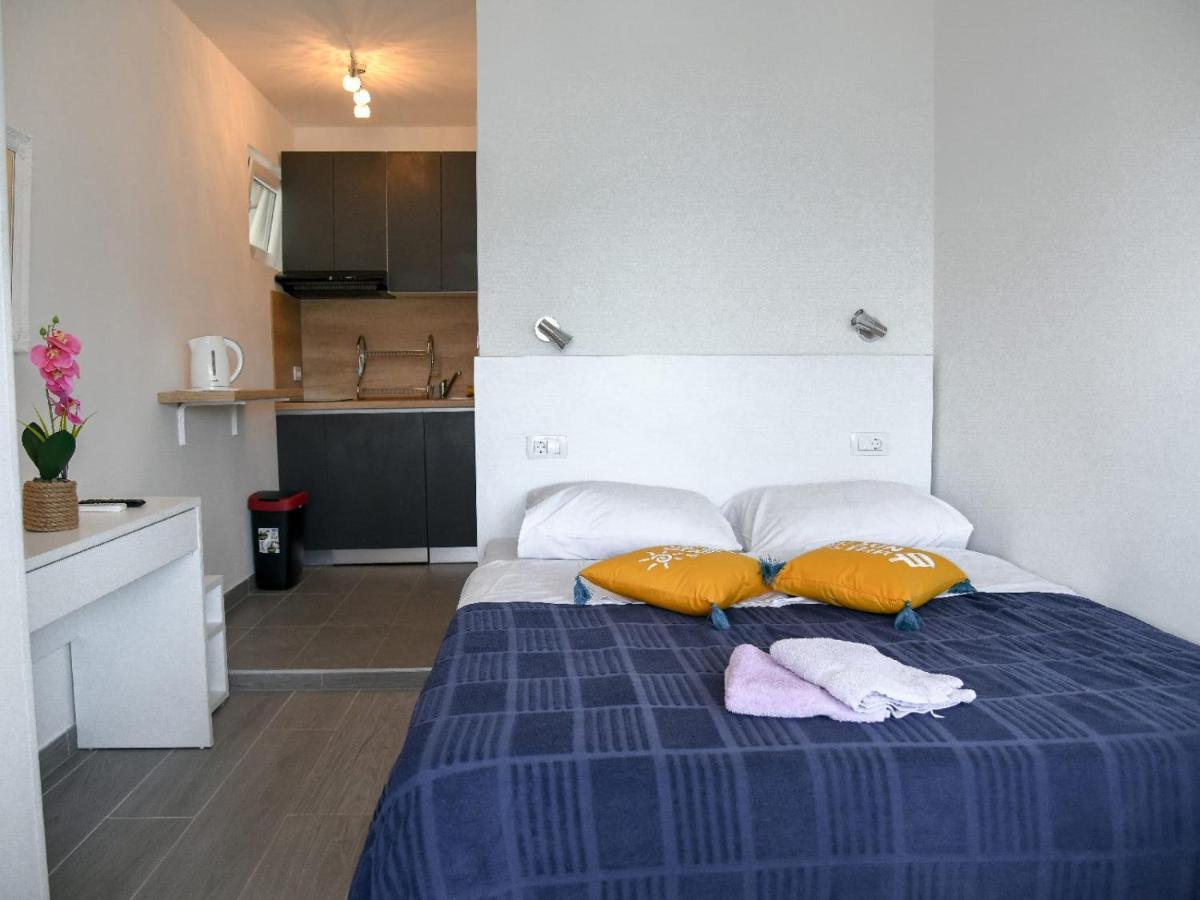 Apartmani Antonia Trogir Exterior photo
