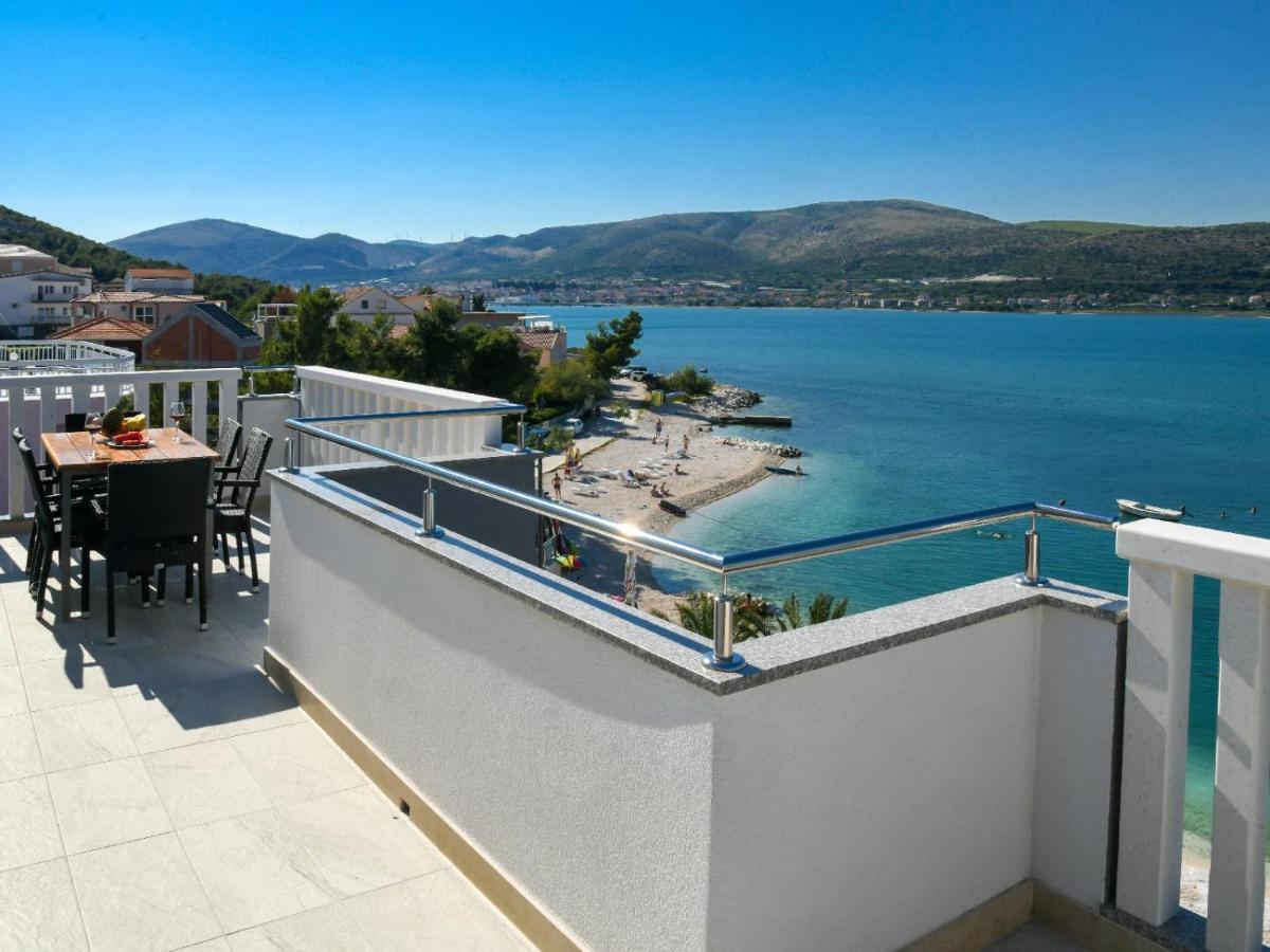 Apartmani Antonia Trogir Exterior photo