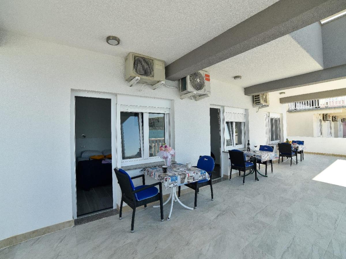 Apartmani Antonia Trogir Exterior photo