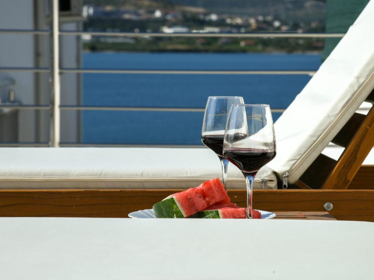 Apartmani Antonia Trogir Exterior photo
