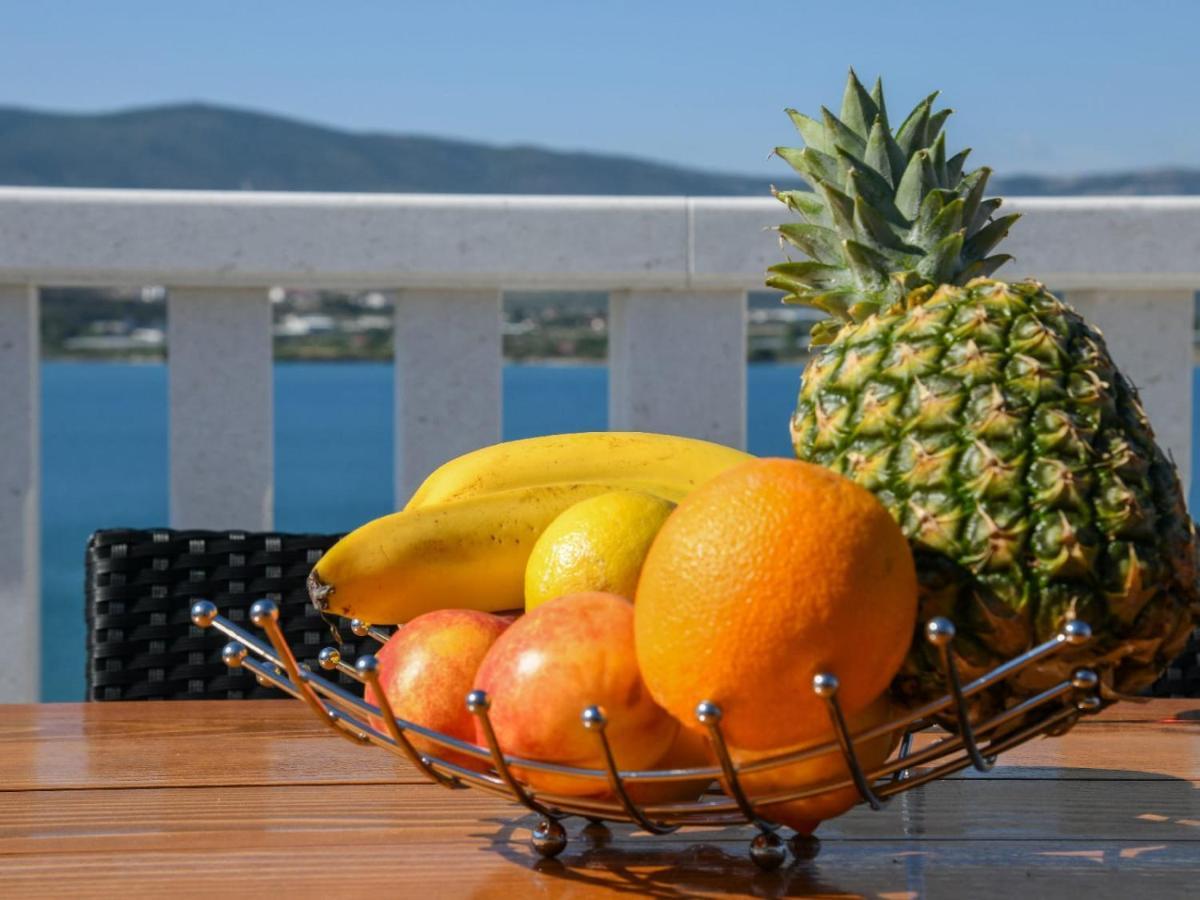 Apartmani Antonia Trogir Exterior photo