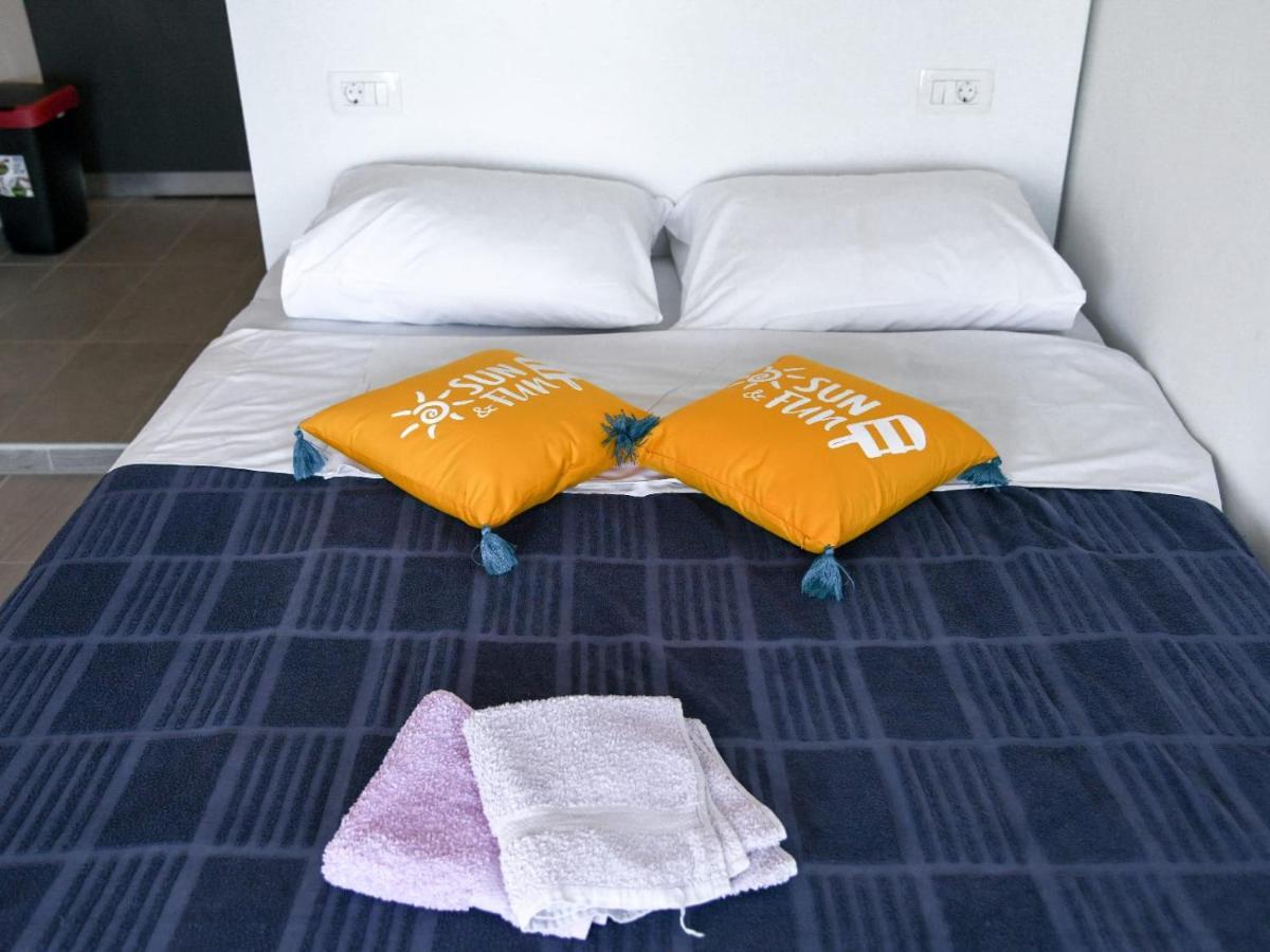 Apartmani Antonia Trogir Exterior photo